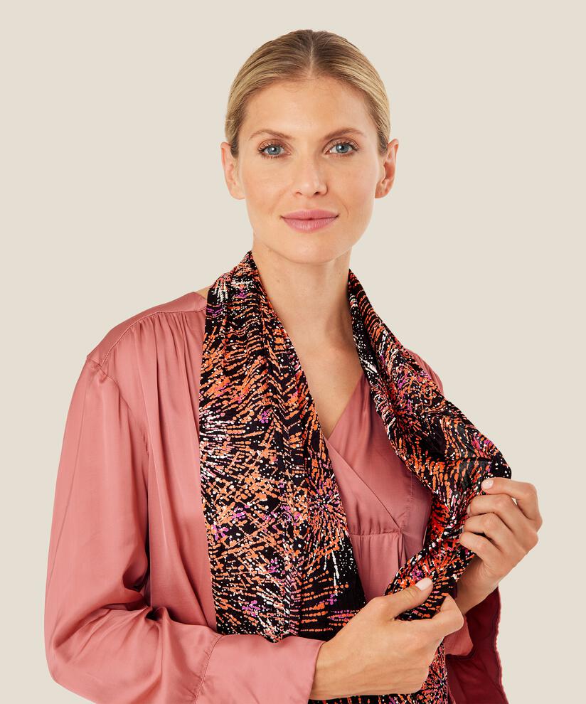 Along Scarf, Picante