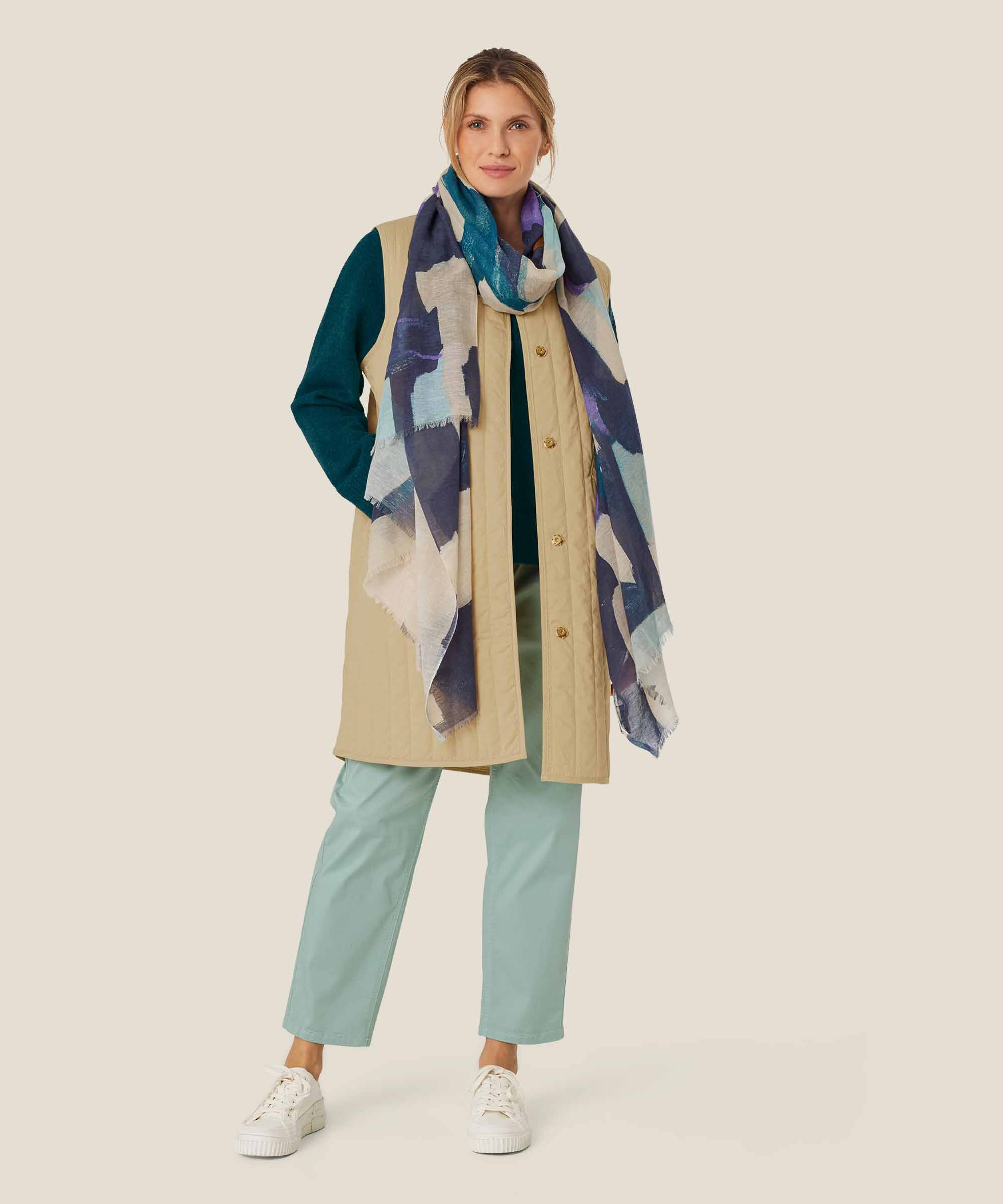 Tegan Gilet, Pale Khaki