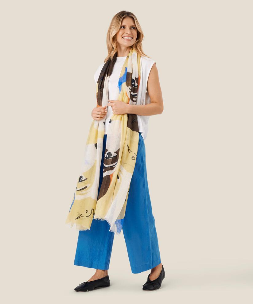 Amia Scarf, Raffia