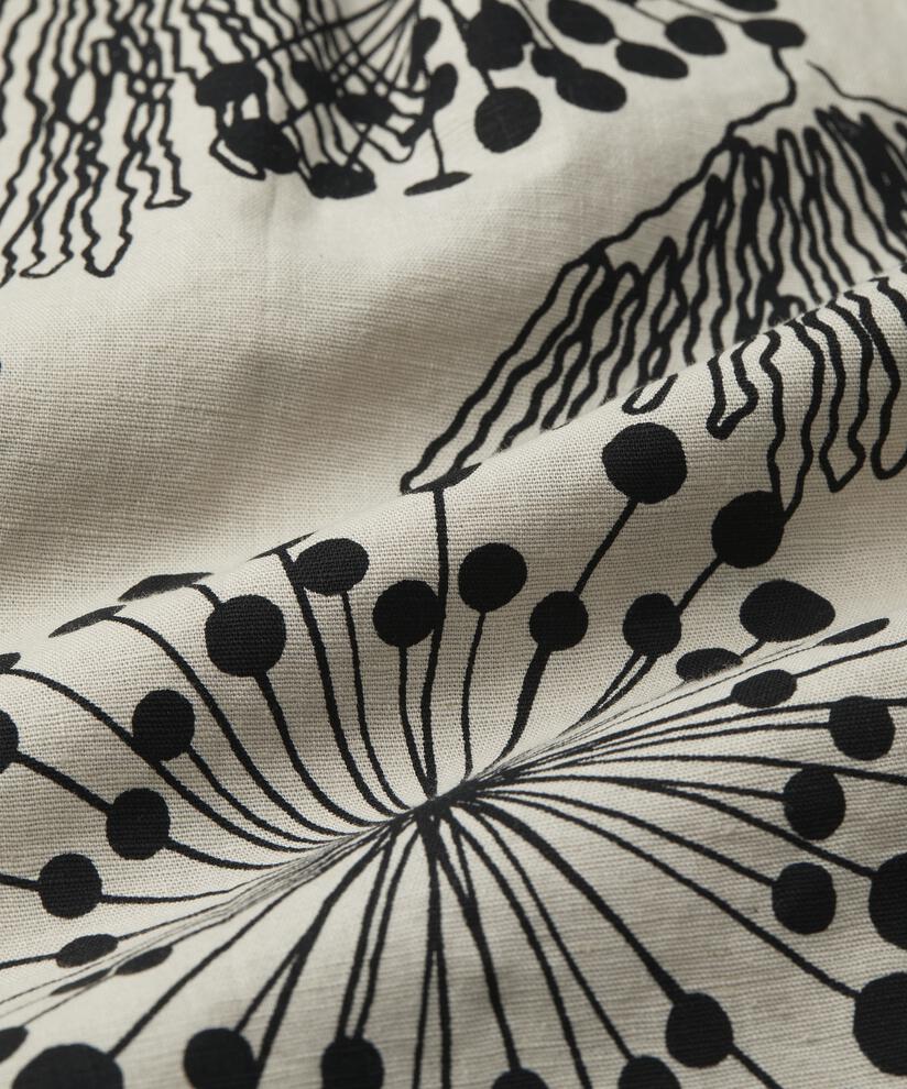 Sabin Skirt, Fog