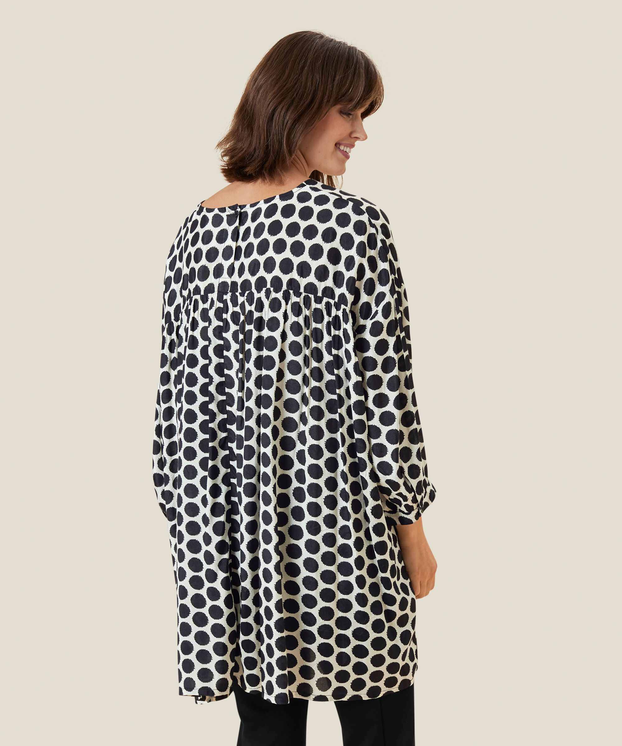 GUNILLA TUNIC, Black