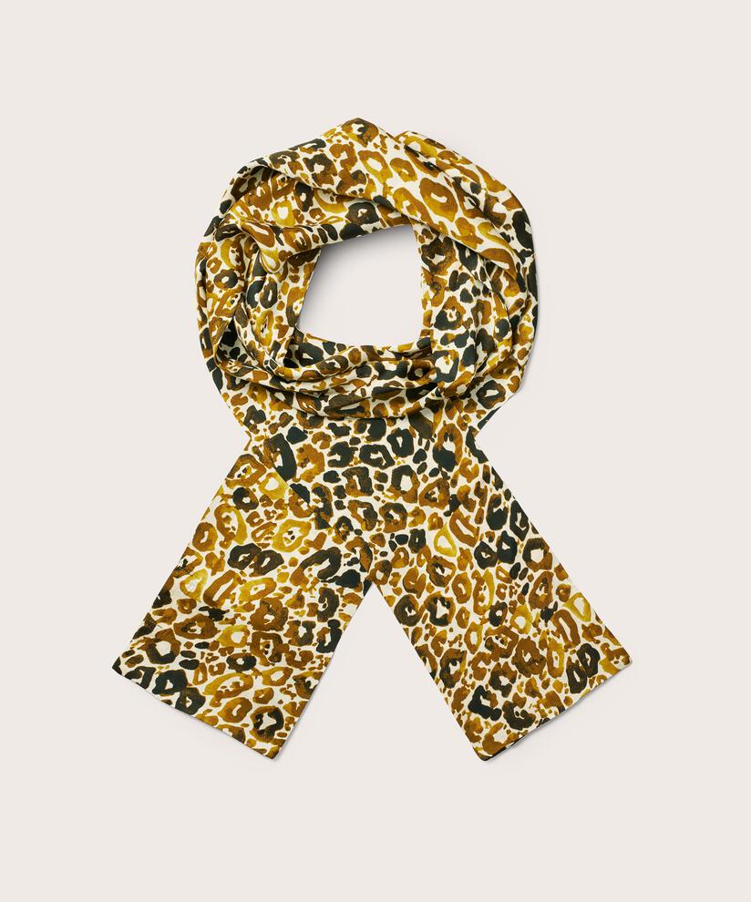 Alo Scarf, Plantation