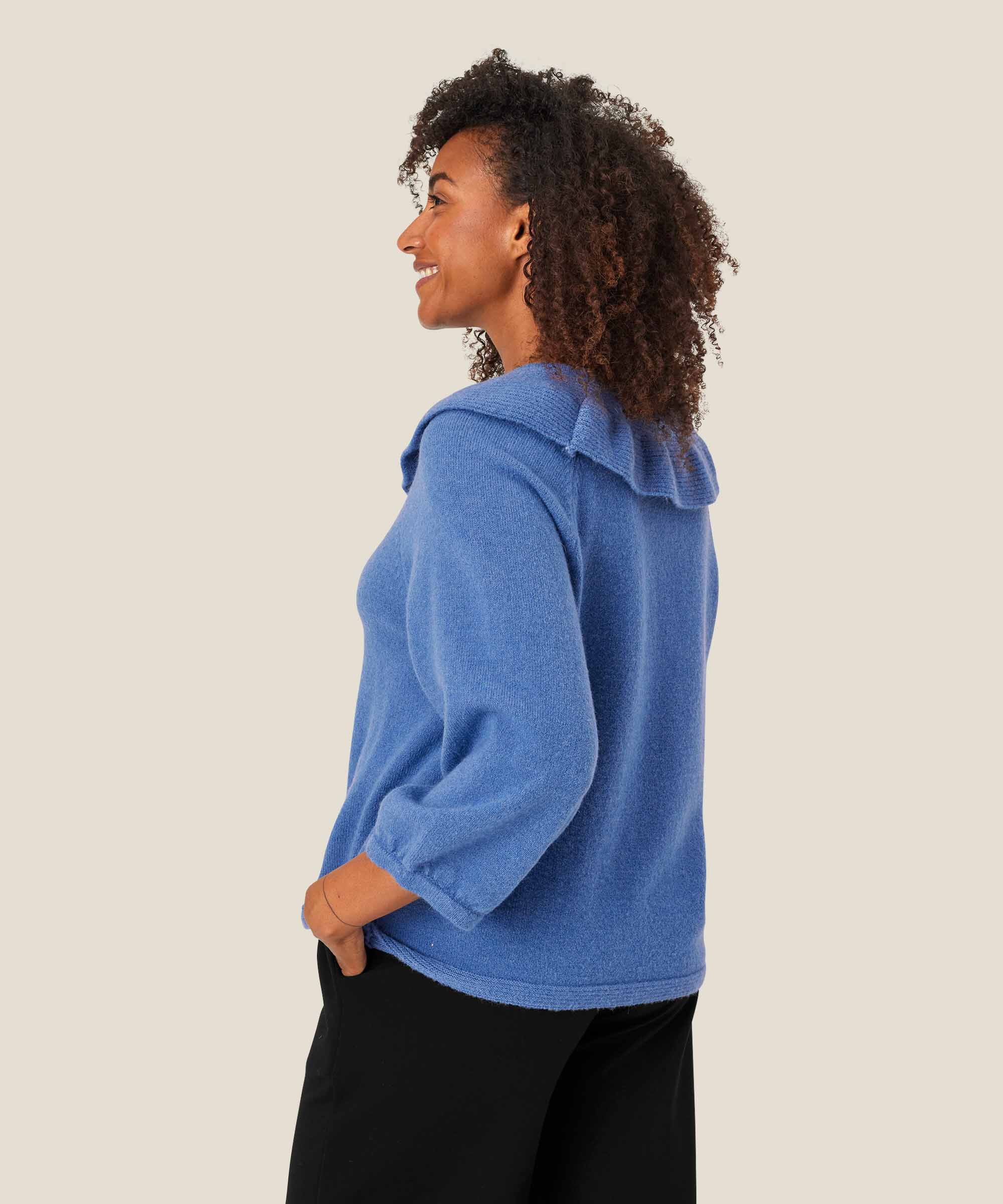 Florinja Jumper, Federal Blue