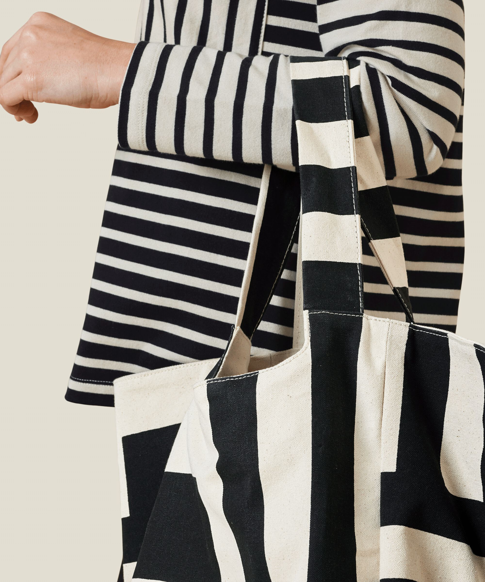 REEMA BAG, Black