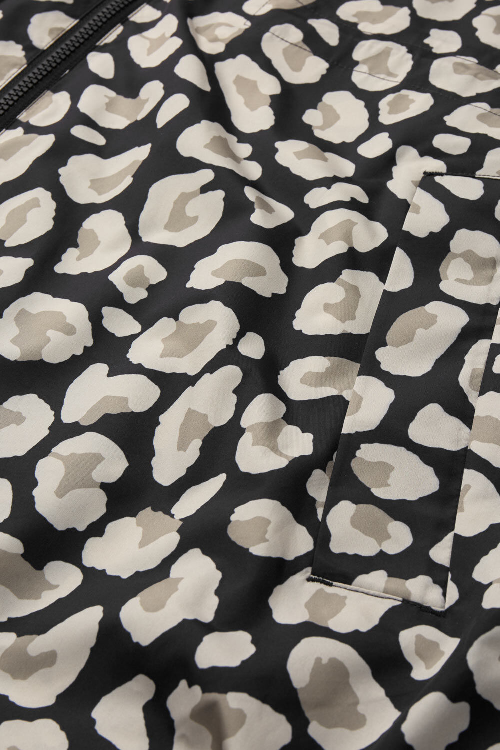 TRINA RAIN COAT, Roast Cashew