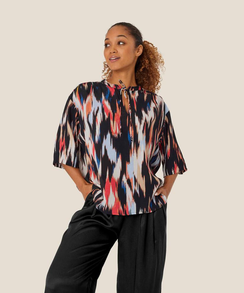 Boniti Blouse, Hibiscus