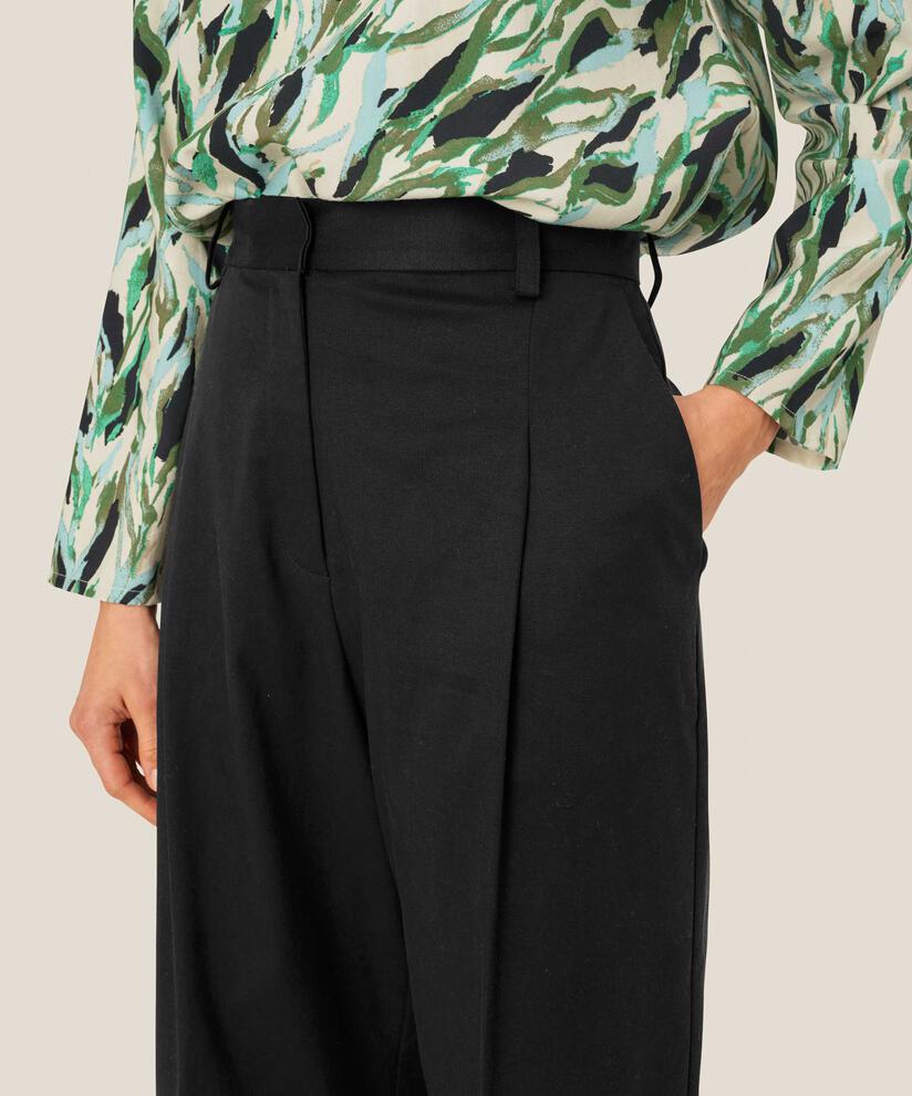 Pattigul Trousers, Black