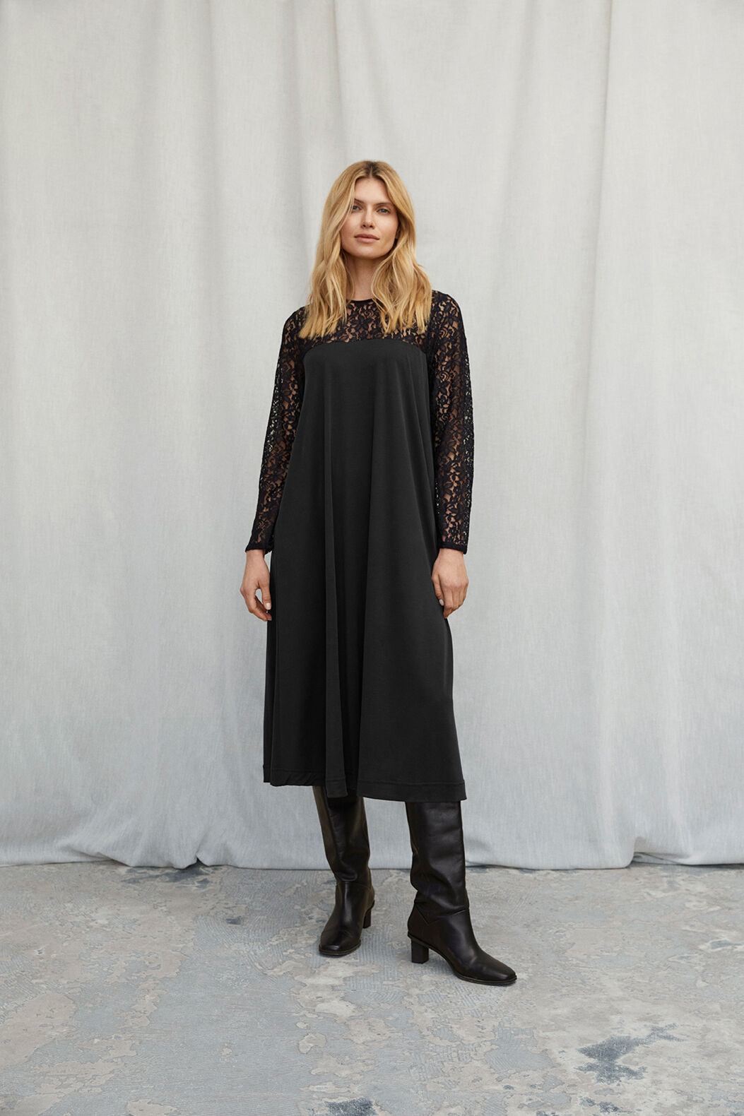 NERIDA JERSEY DRESS, Black