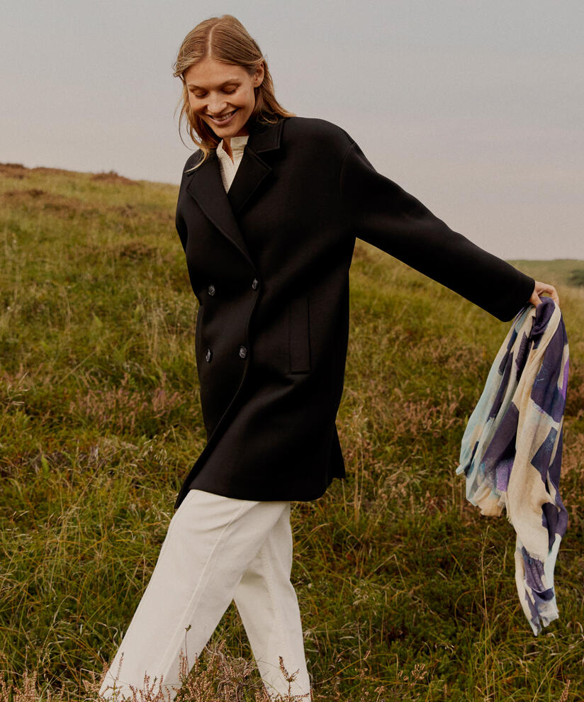 Tyni Coat, Black