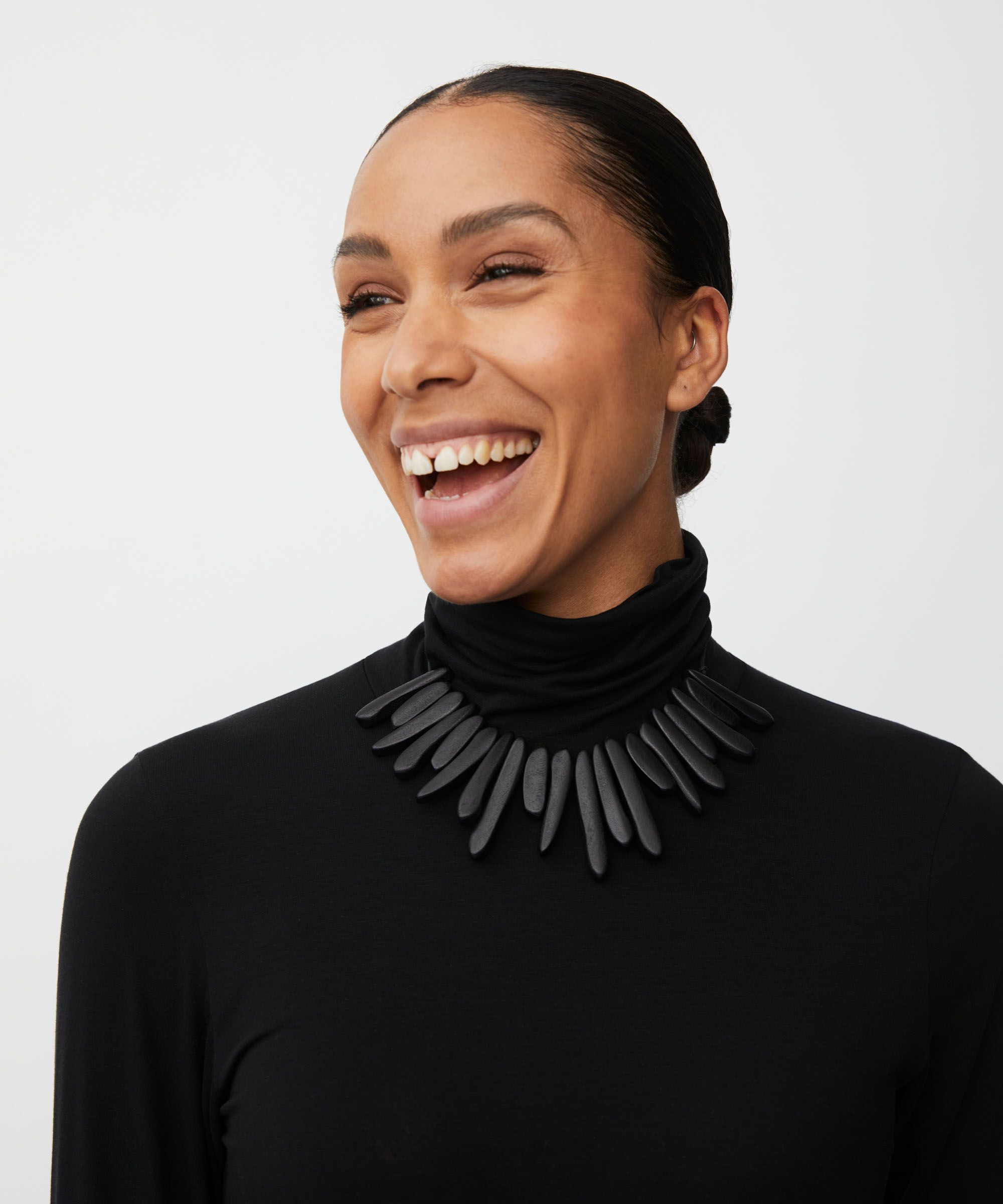 Rykka Necklace, Black