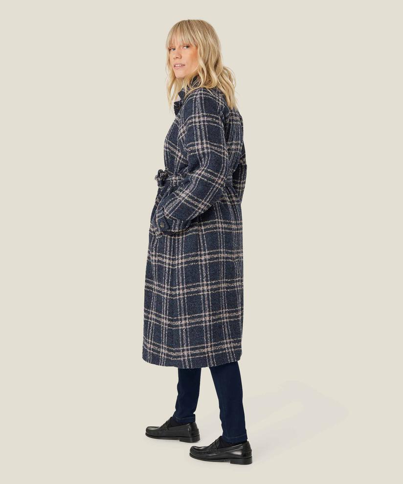 Tanu Coat, Moonlit Ocean