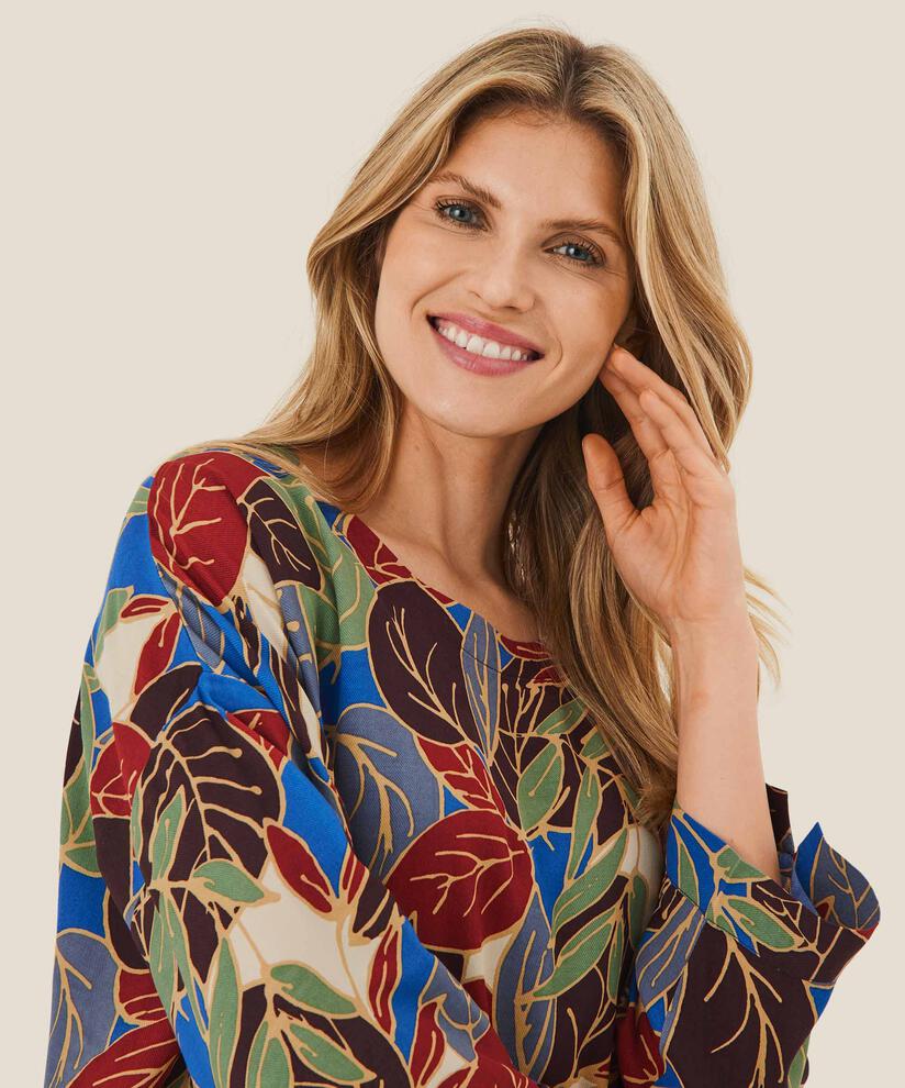 Becca Blouse, Surf the web