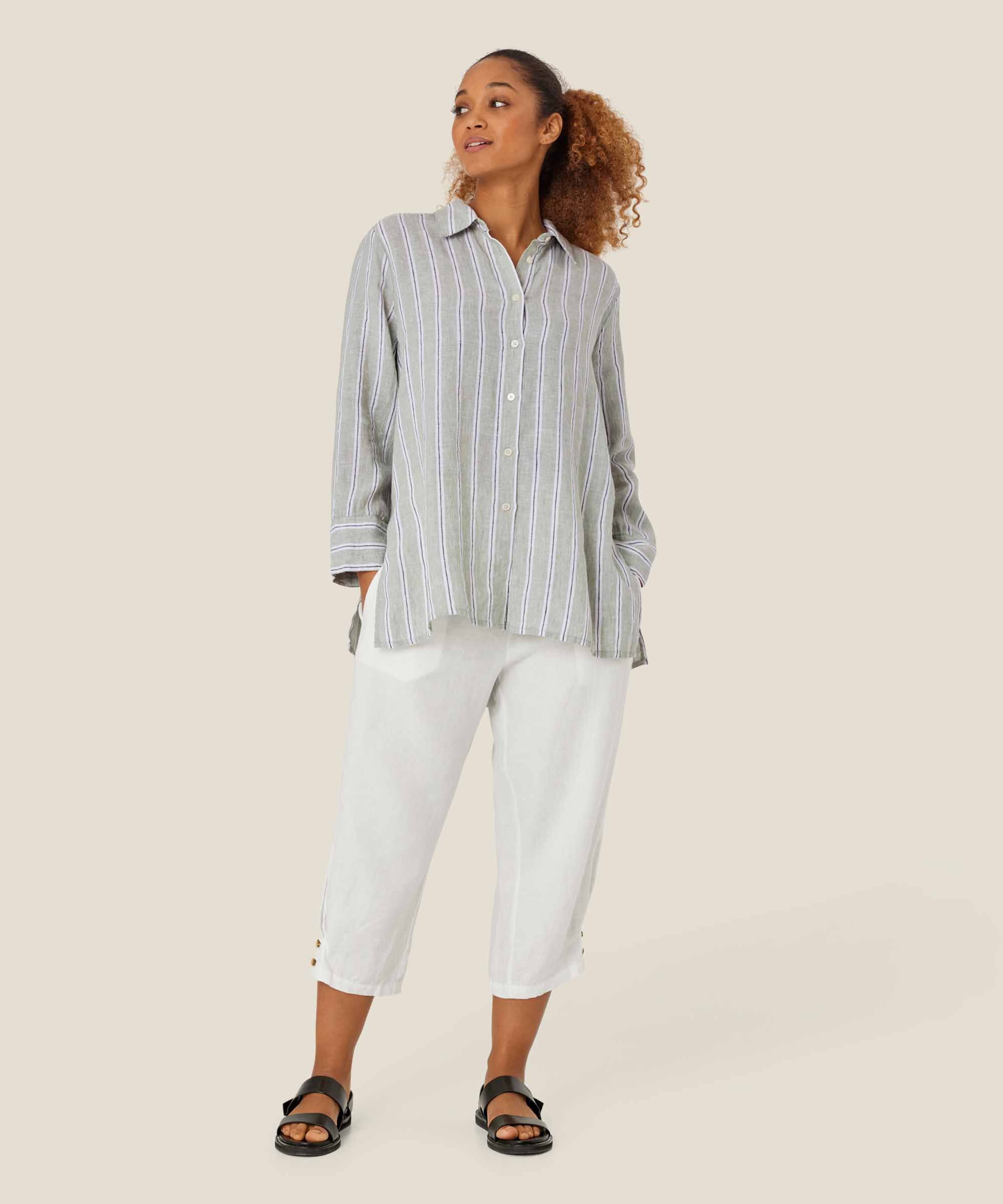 Ilo Shirt, Bog