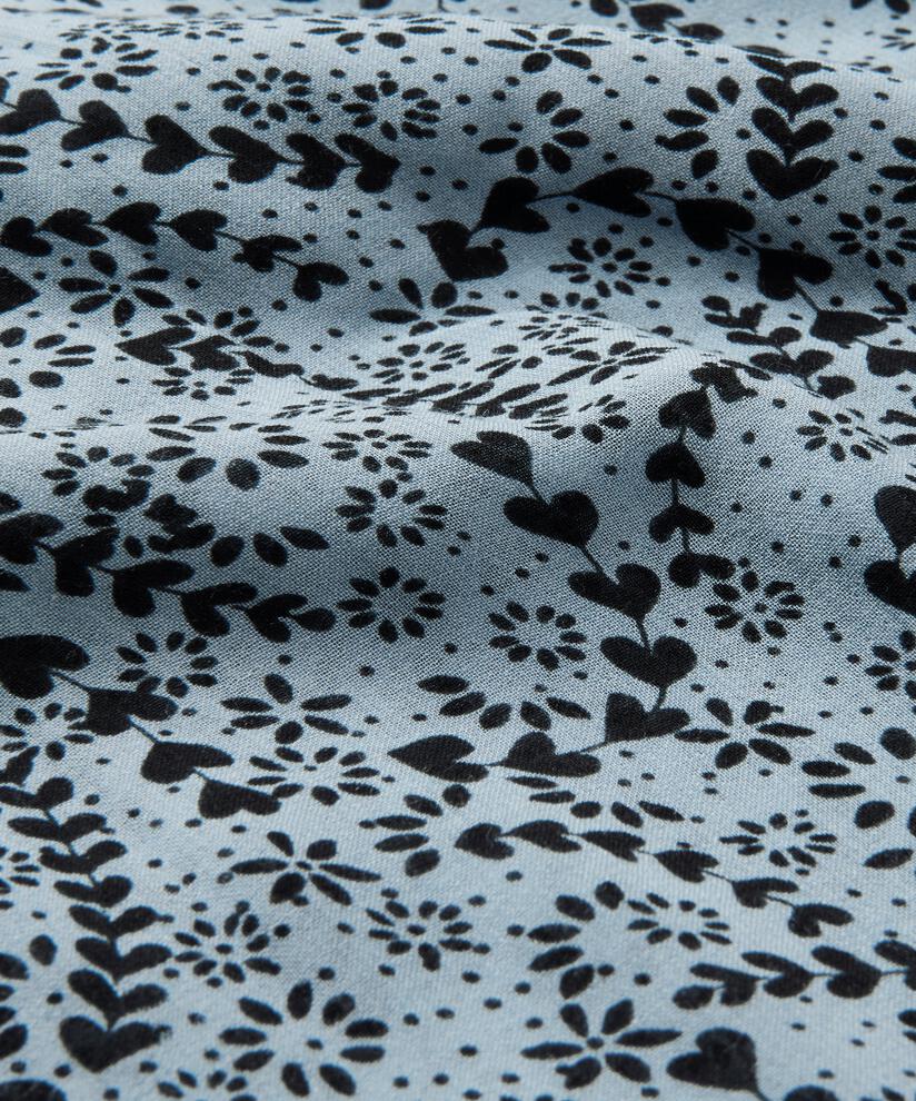 Along Scarf, Ashley Blue