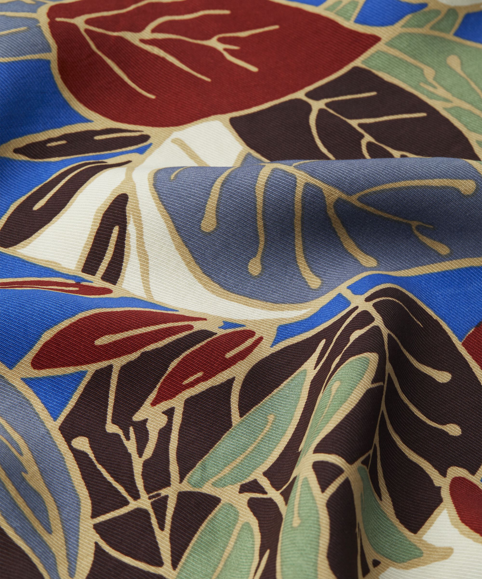 Gali Tunic, Surf the web