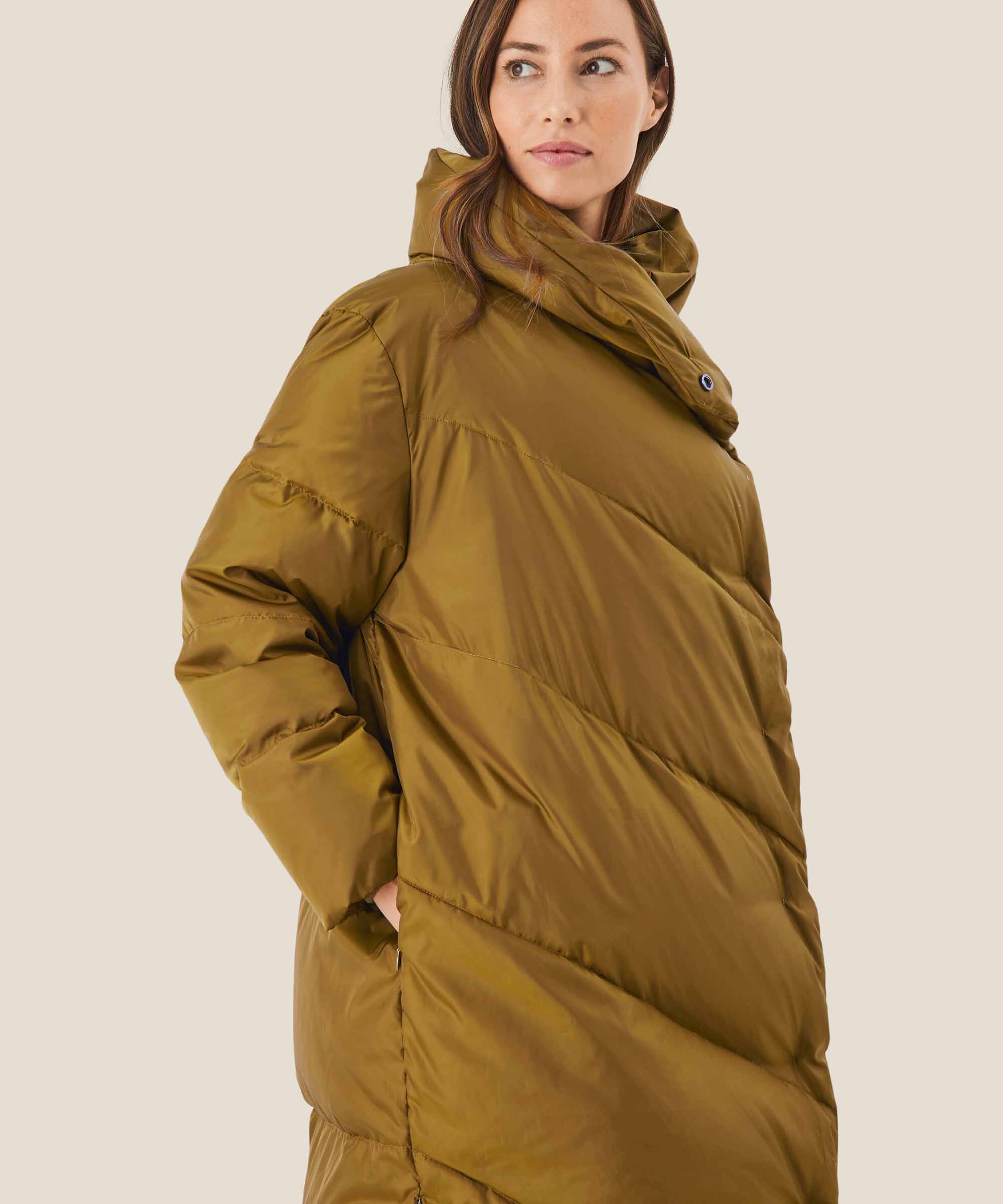 Tulla Down Coat, Plantation