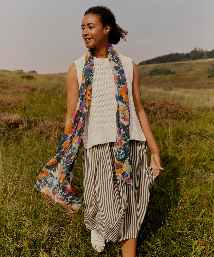 Aidalo Scarf, Meadow Violet